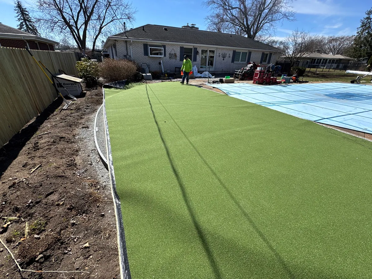 Backyard putting greens