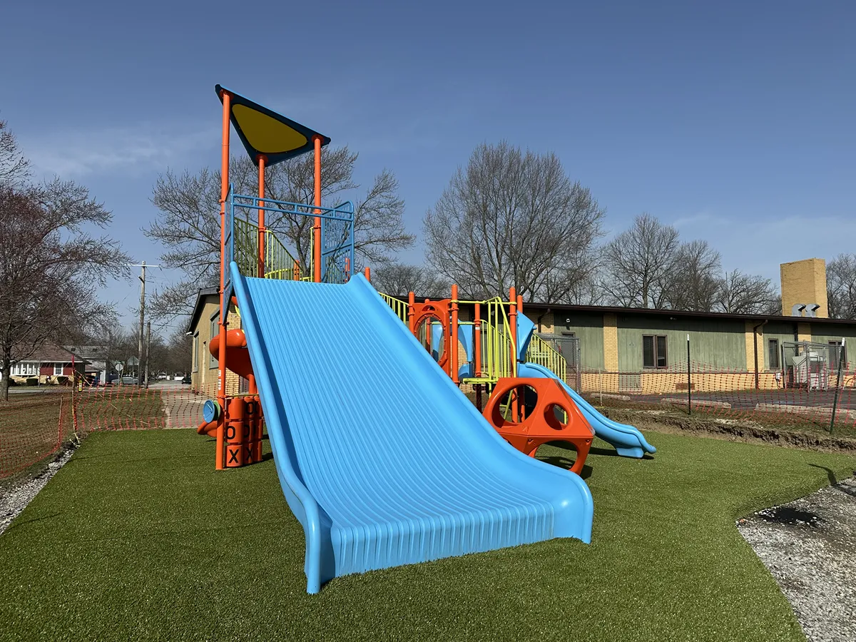 Artificial playground turf