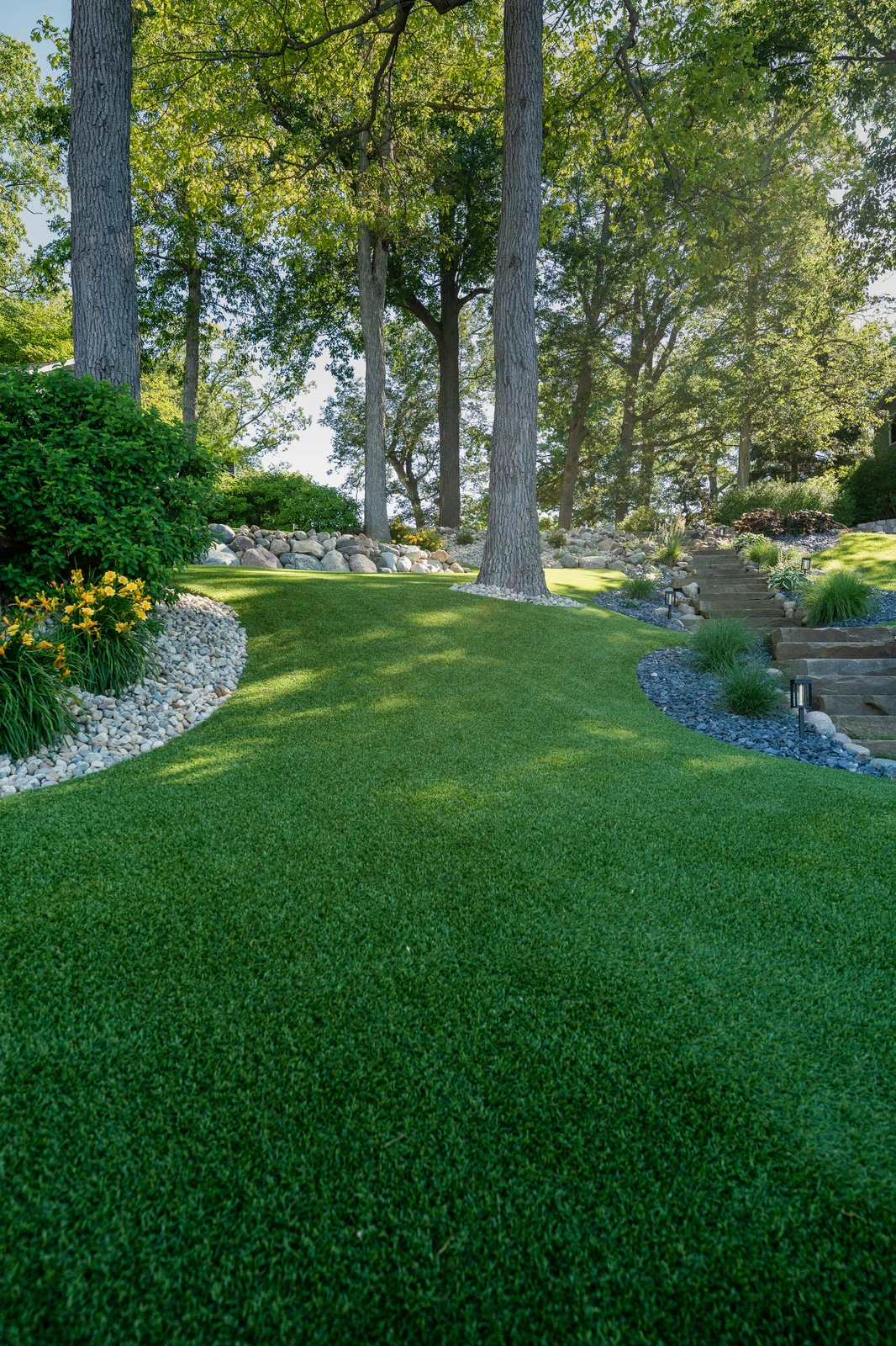 LandScapes® Verana artificial turf installation at Big Long Lake, Wolcottville, Indiana